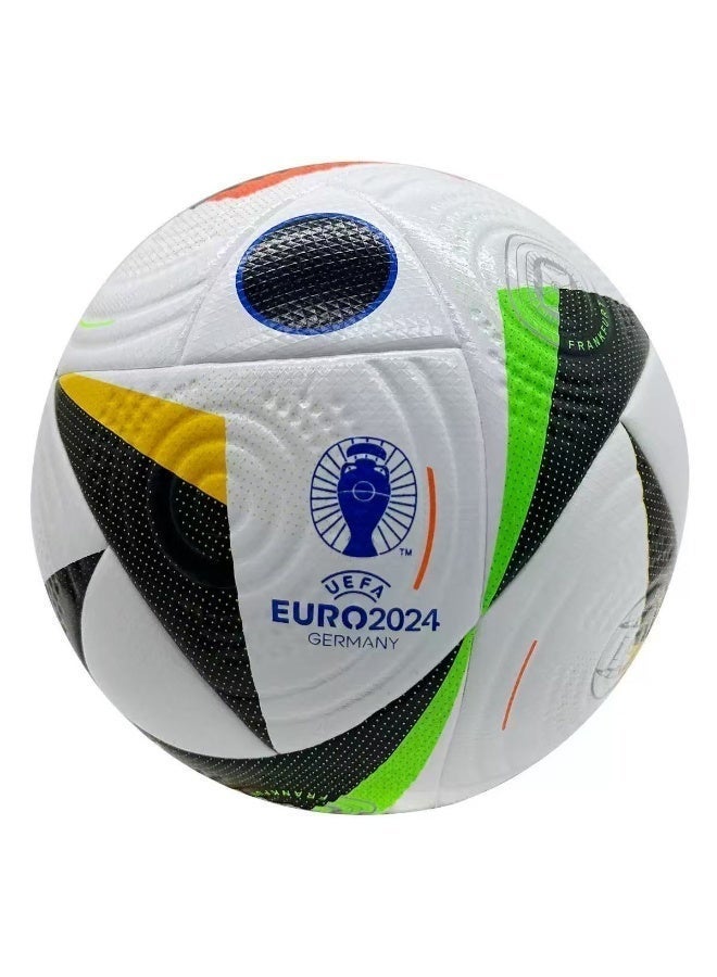 كرة قدم بريميوم، نسخة كرة كرة القدم/كرة الصالات يورو 2024، الحجم والوزن الرسمي، أداء عالي للعب داخل الصالات/الخارجية مع قبضة وتحكم ممتازين، كرة ذات جودة، الحجم 5 - Image 1